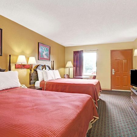 Travelodge By Wyndham Forest Park Atlanta South Kültér fotó